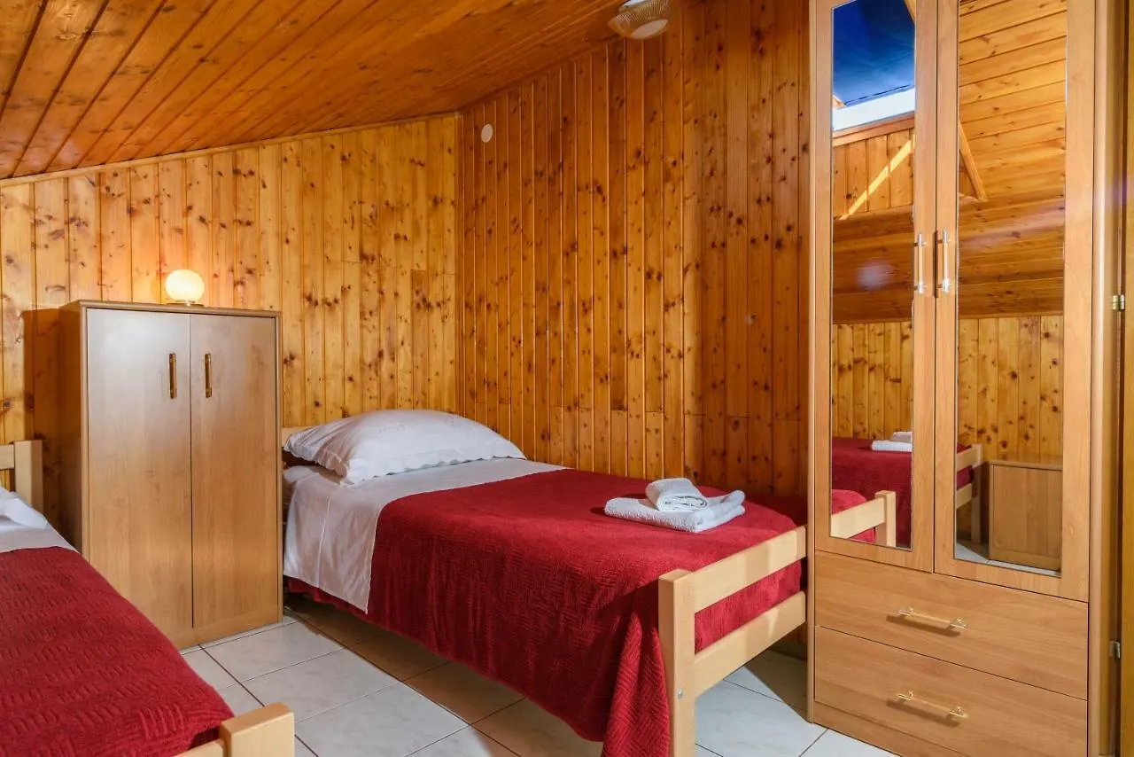 Accommodation Mamut Трогир 0*,  Хорватия