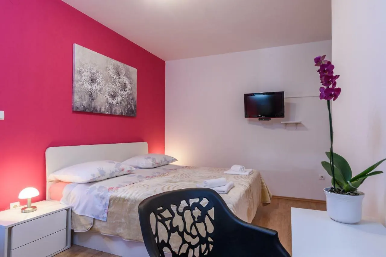 Accommodation Mamut Трогир